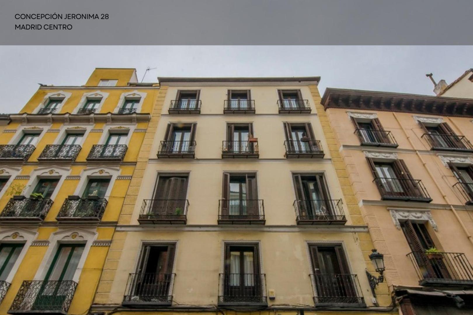 Oasis Para 3 En Sol, Descubre Concepcion Jeronima Madrid Exterior photo